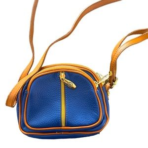 Valentina Leather Mini Zipper pockets Crossbody bag with approx 26” strap. EUC.